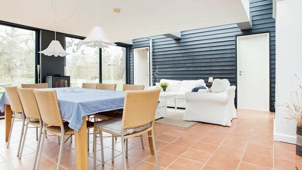 Interior - Stylish Holiday Home in Hovedstaden With Terrace (Hundested)