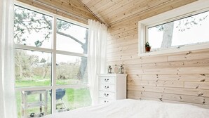 Room - Stylish Holiday Home in Hovedstaden With Terrace (Hundested)
