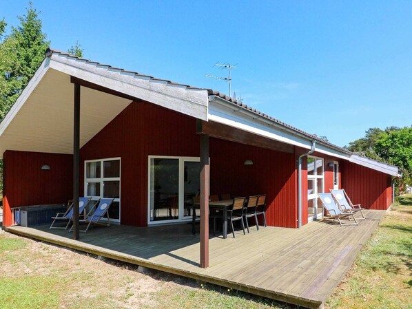 House | Exterior
