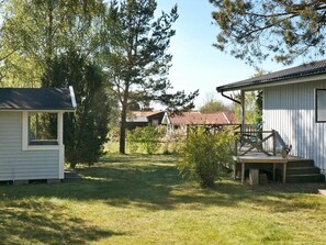 House | Exterior - 4 Person Holiday Home in Färjestaden (Farjestaden)