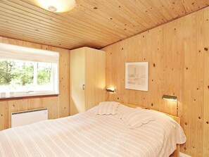 3 bedrooms