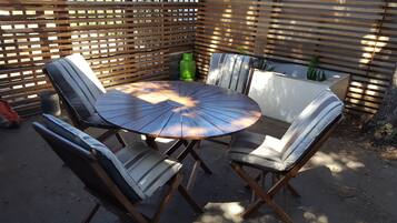 Chalet, 1 Bedroom, Patio, Garden View | Terrace/patio