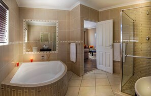Room, 1 Bedroom, Smoking | Bathroom
