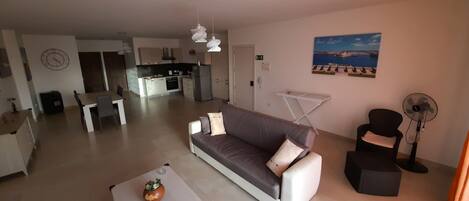Apartment, 2 Bedrooms, Balcony, City View | Living area