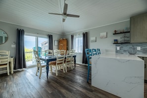 Dining - Shore Thing - Corolla, Ocean Sands, 60 Yards to Beach, Ocean View, Pool, Hot Tub, Pets OK (Corolla)