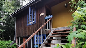 Cabin, 2 Bedrooms, Balcony, Garden View | Exterior detail