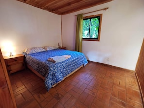 House, 4 Bedrooms, Balcony, Garden View - Cabaña Pudomo en Coñaripe con Hot-tub Exclusivo (Panguipulli)