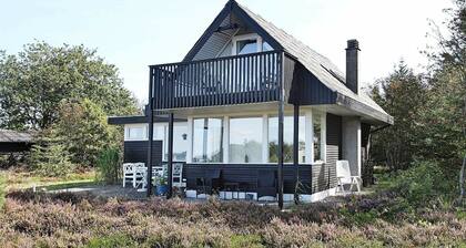 Pleasant Holiday Home in Jutland near Sea