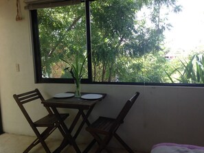 Room, 1 Bedroom, Smoking, Terrace | Dining - . Double Bed, Queen Size, Small Kitchen, Terrace, Wi-fi- air Condition. Quiet (San Pedro Pochutla)