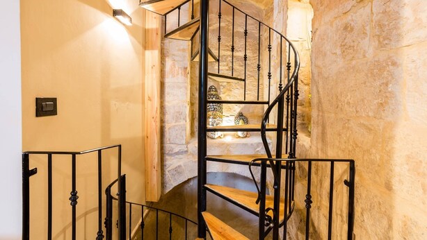 Interior - Suantrai - Cosy House Of Character (Zebbug)