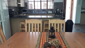 House, 5 Bedrooms, Smoking, Private Pool | Dining - Lovely Holiday Home for a Large Family or Friends Bordering Kruger National Park (Nkomazi)
