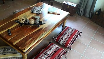 House, 5 Bedrooms, Smoking, Private Pool | Interior