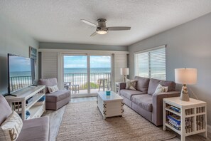 TV - Tier 1. Oceanfront 2 bedroom, 2.5 bath townhouse. (St. Augustine)