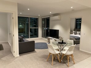 Room - Amazing City Views On Collins (Docklands)
