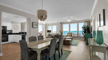 Condo, Multiple Beds, Private Pool | In-room dining