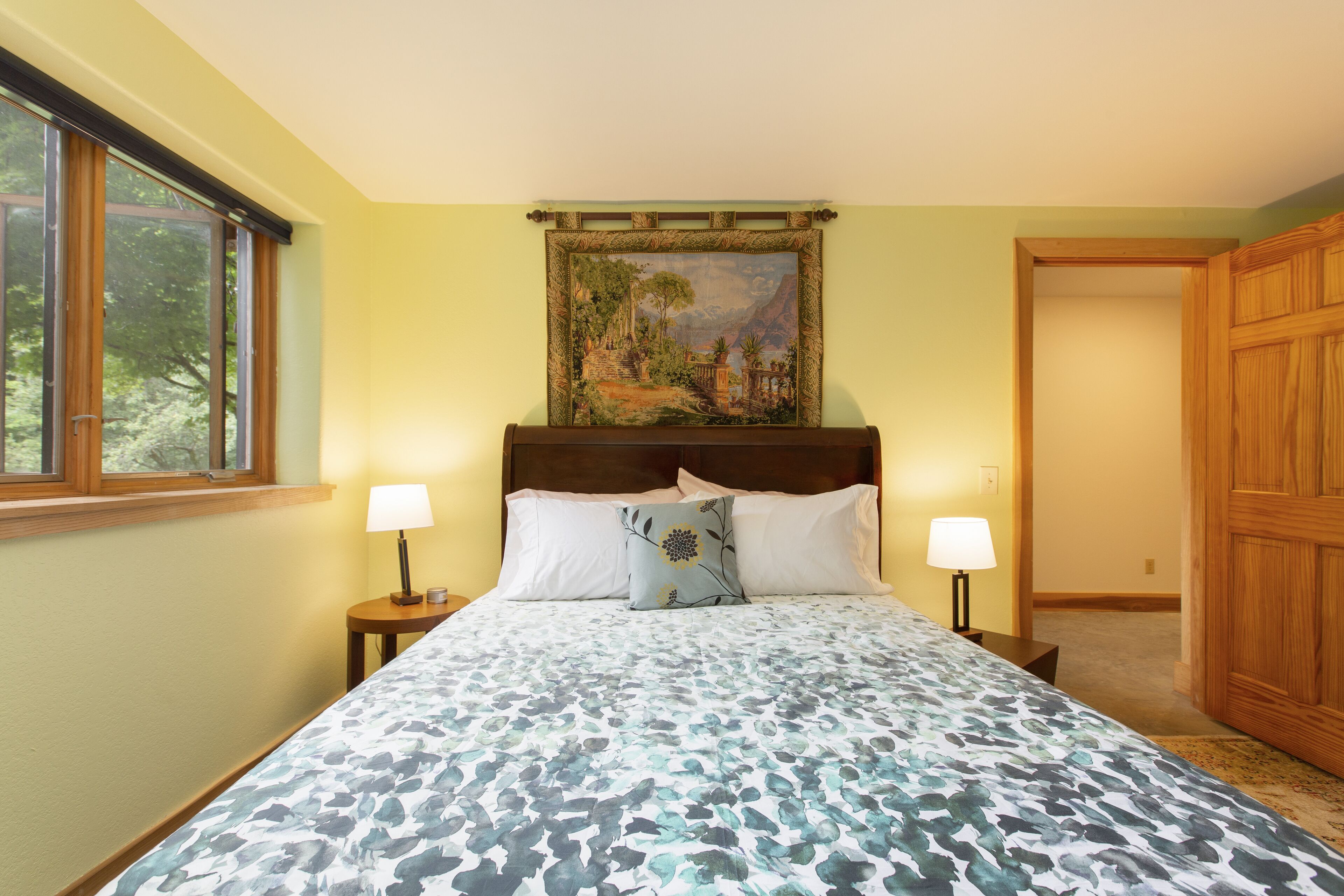 Ski,shred, sled, & comfy bed in winter wonderland.