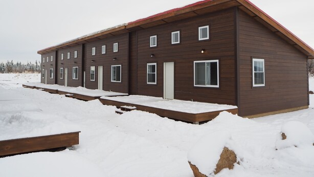 Exterior - Grub House Coffee & Cabins (Island Park)