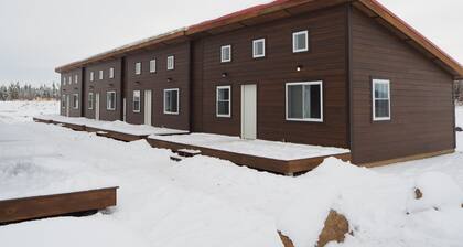 Grub House Coffee & Cabins