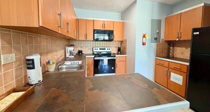 Ocean Terrace 202 a 4 min walk to Sandy Beach