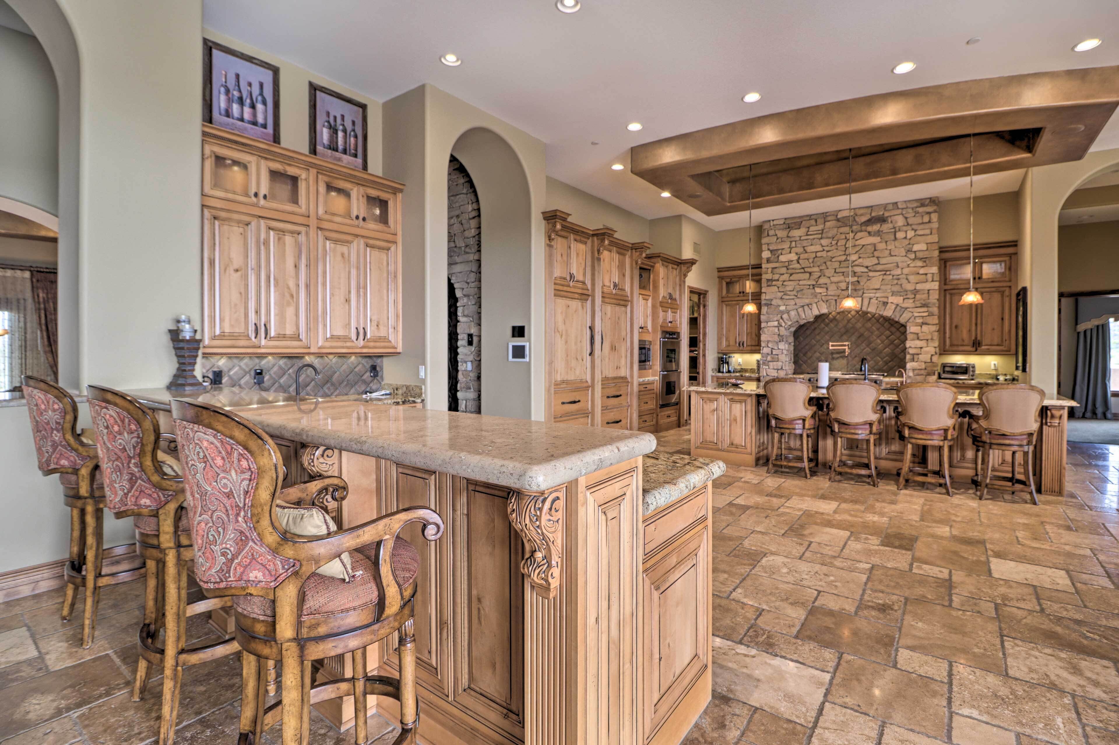 Gold Mountain Paradise