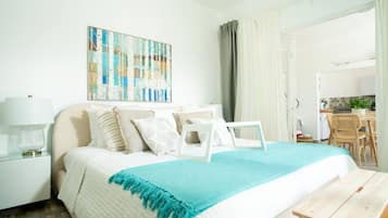 2 makuuhuonetta, silitysrauta/-lauta, vauvan matkasänky, ilmainen Wi-Fi