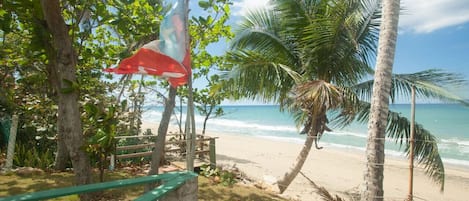 Vlak bij het strand