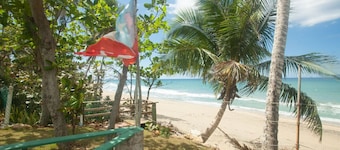 Beachfront 2 bdr Apt in Aguada