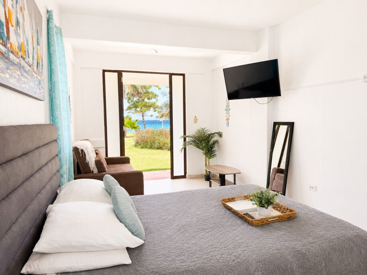 1 chambre, fer et planche à repasser, Wi-Fi gratuit, draps fournis