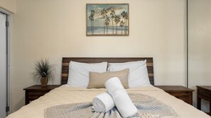2 bedrooms, iron/ironing board, free WiFi, bed sheets - The Reef 1 walking distance to Steps Beach (Ensenada)