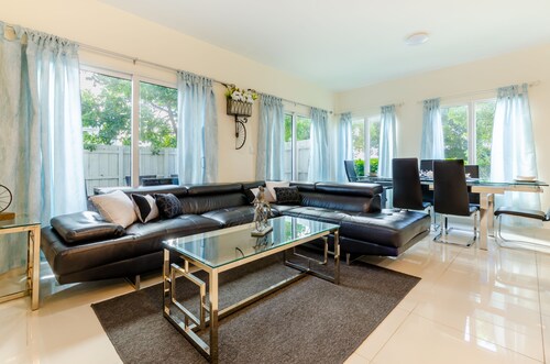 The Beautiful Maison La Bicyclette by Zoo Mia Keys