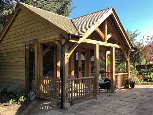 The Pigsty - UK30945