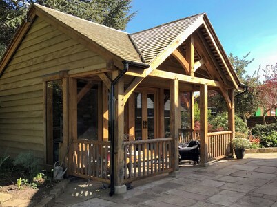 The Pigsty - UK30945