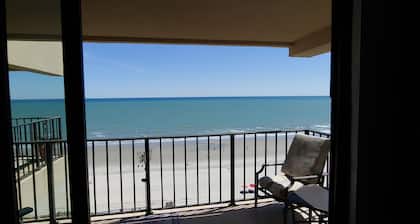 OCEAN BLISS! Beautiful updated deluxe oceanfront condo with large balcony