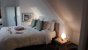 Double or Twin Room, Private Bathroom (Madeleine De Souvré) | 1 bedroom