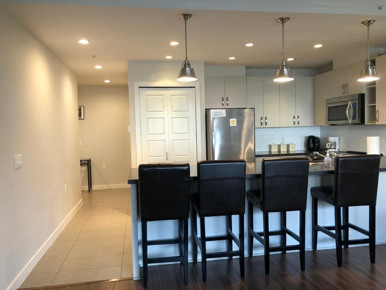 Lower Lonsdale Executive 2Bedroom