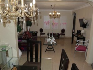 Interior - apartment near the sea (Santo Domingo de Guzmán)