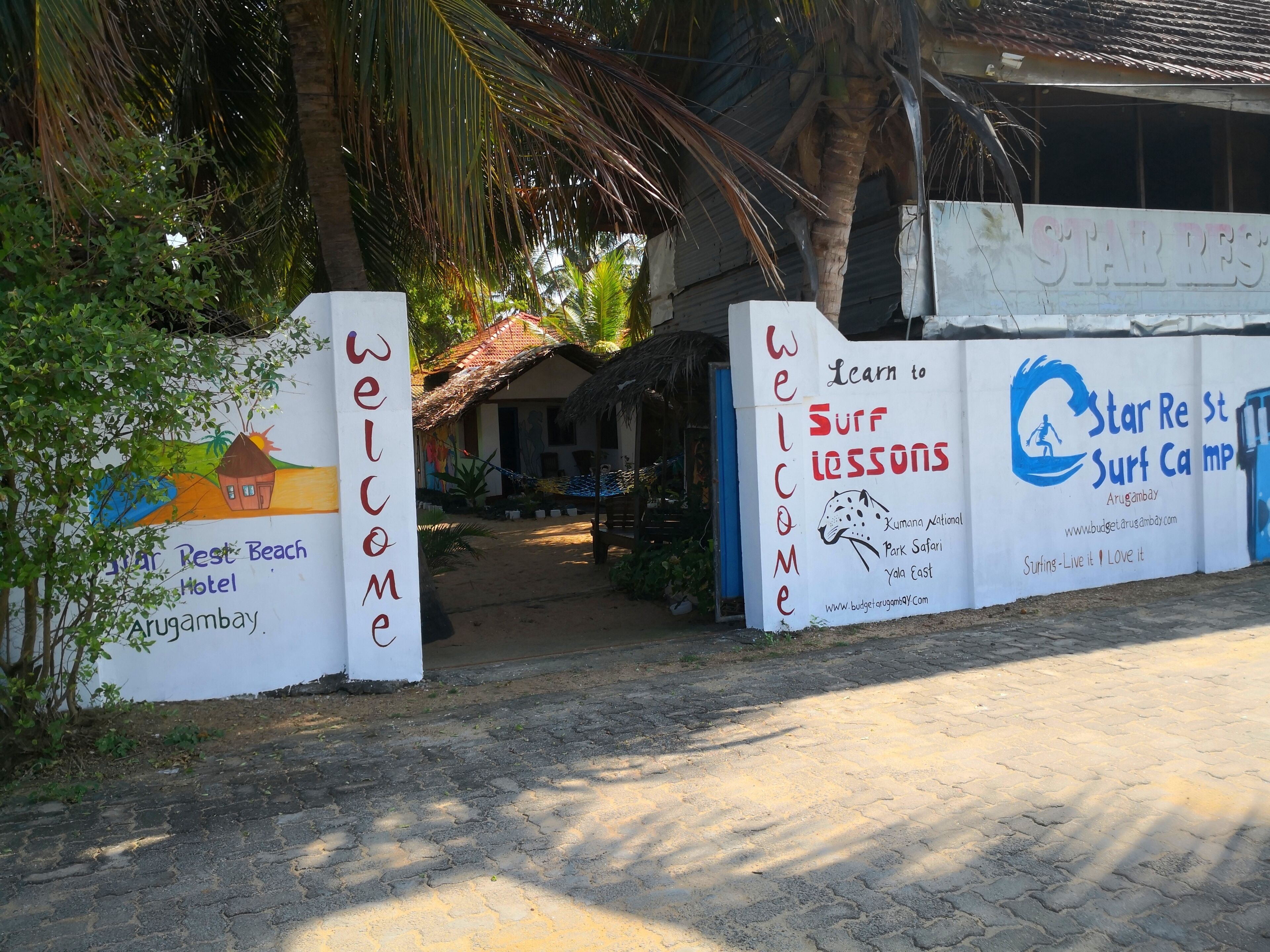 Entrada al alojamiento