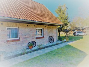 Property grounds - Vacation apartment between the Baltic Sea and the Achterwasser (Loddin / OT Stubbenfelde)
