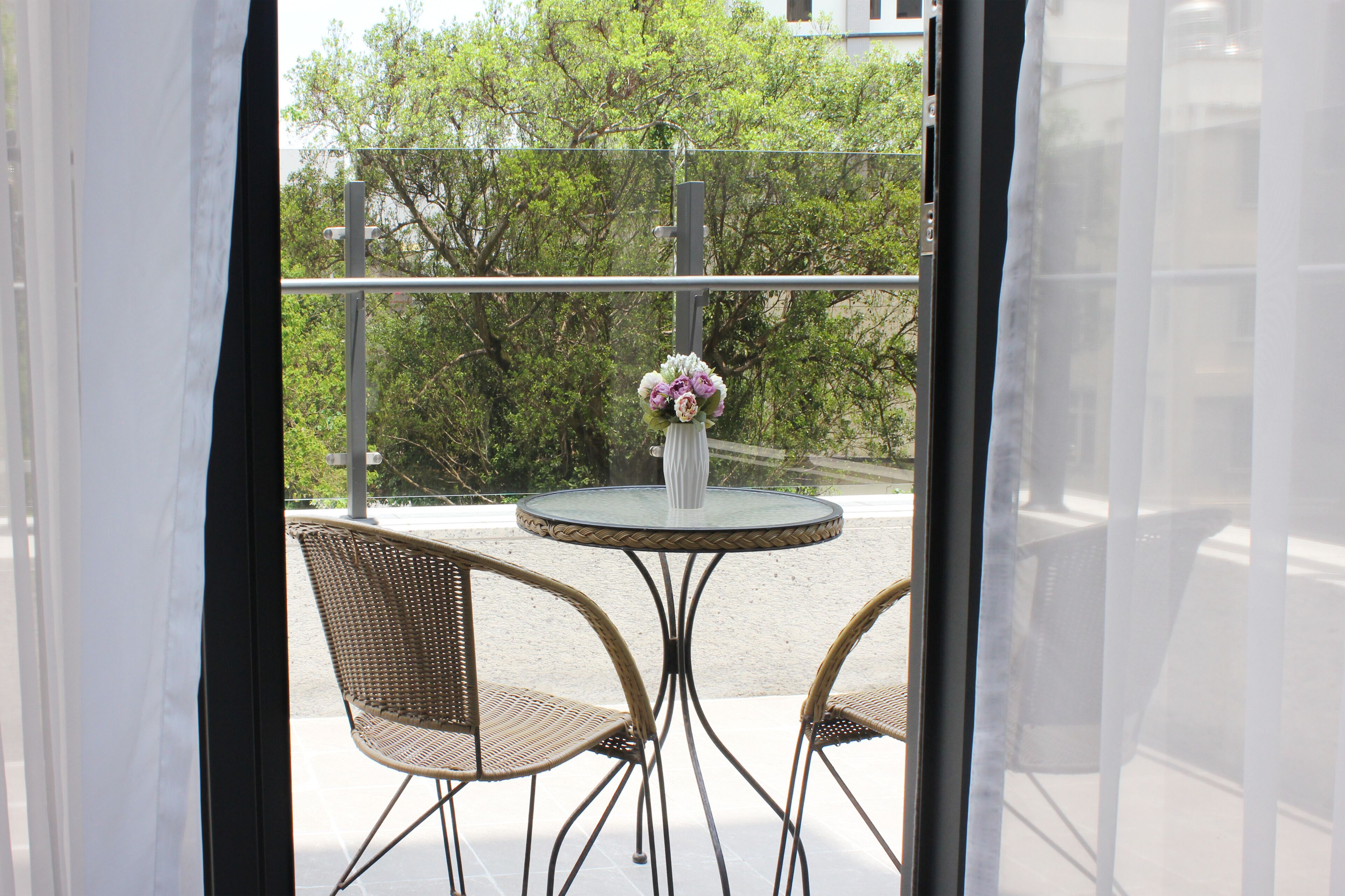 deluxe double room | balcony