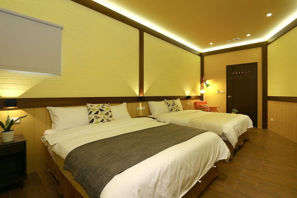 Minibar, desk, blackout drapes, soundproofing