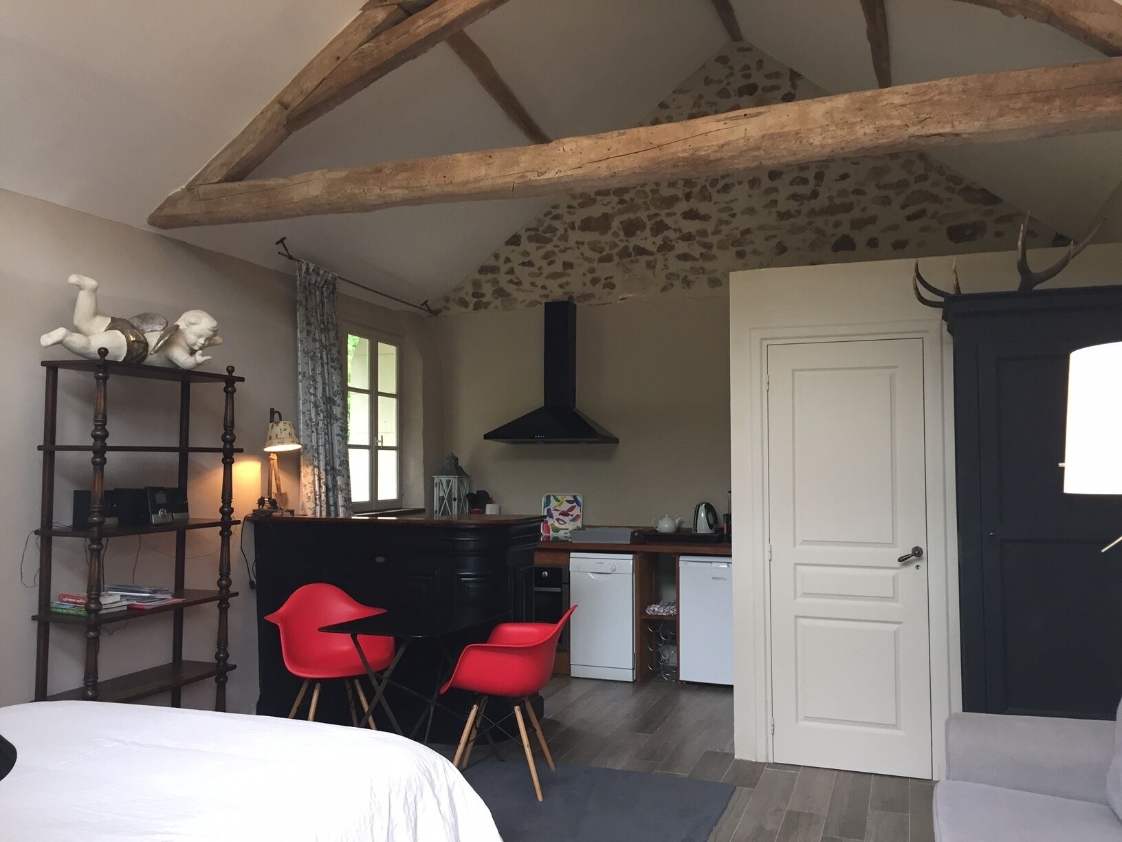 Cottage du Figuier for 2 at Château de la Giraudière between Angers and Saumur