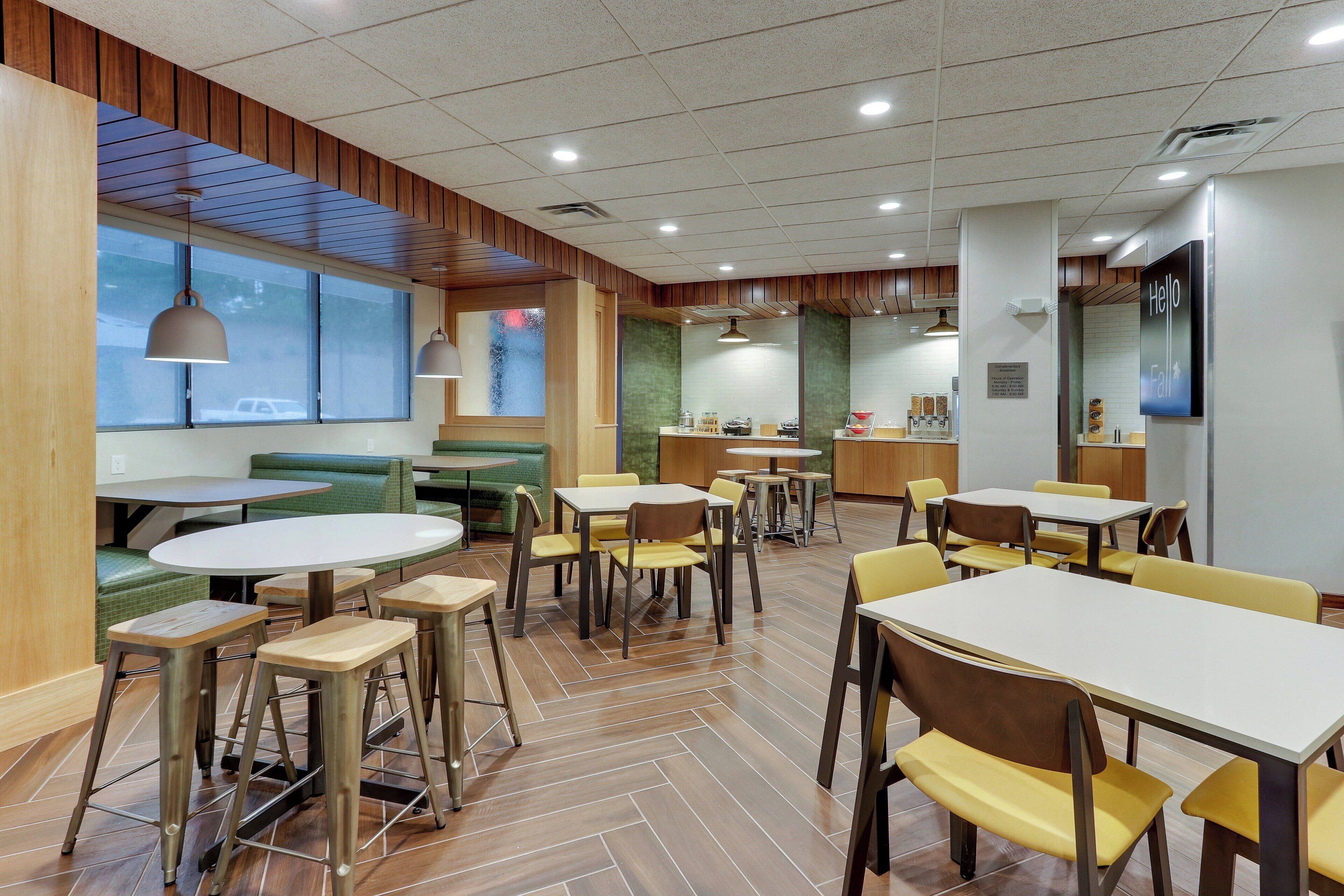 free daily continental breakfast