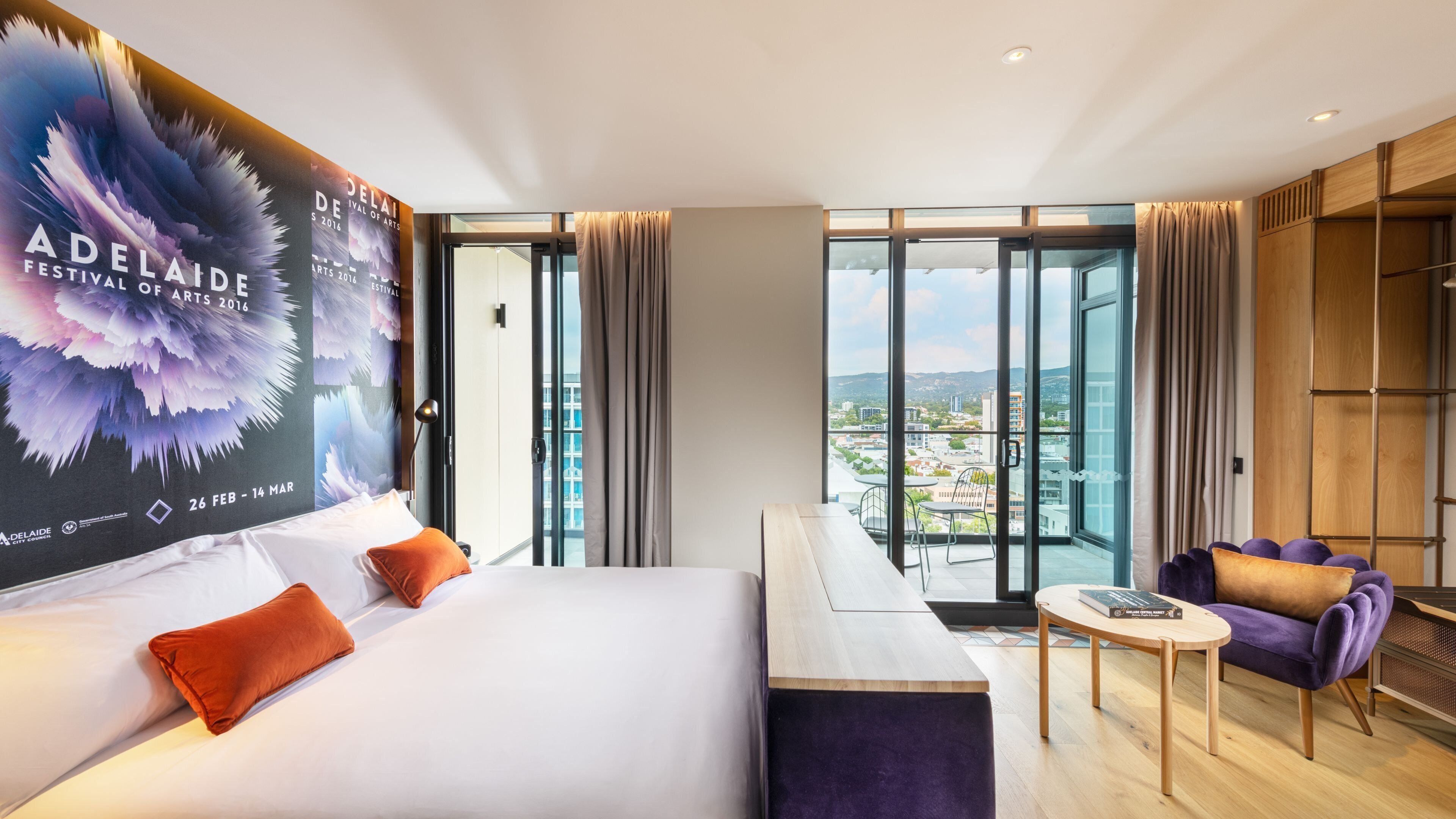 premium room, 1 king bed, balcony | 1 bedroom, premium bedding, down duvets, tempur-pedic beds