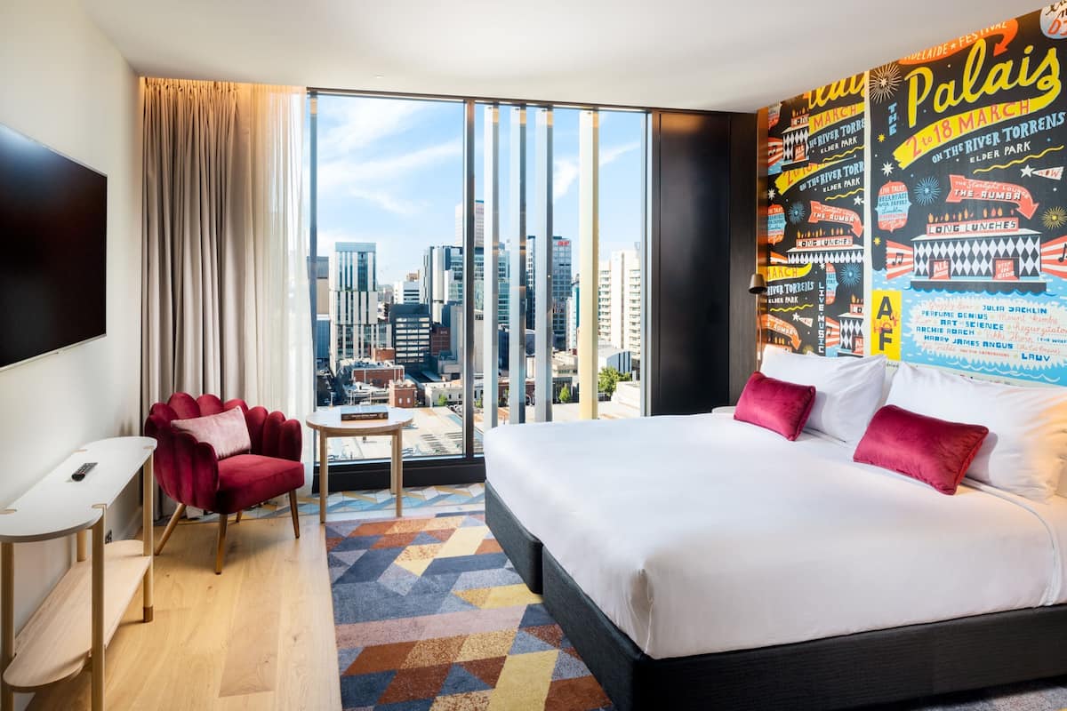 1 bedroom, premium bedding, down duvets, tempur-pedic beds