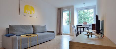 Apartment | Living room | LCD TV