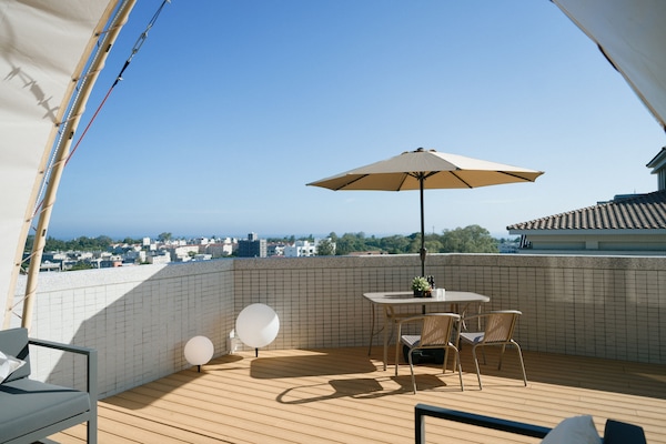 Gallery Tent | Terrace/patio