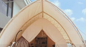 Gallery Tent | Terrace/patio - Solis Hotel (Jinhu)