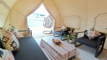 Gallery Tent | Terrace/patio