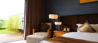 Sankee Chunxia Garden Hotel