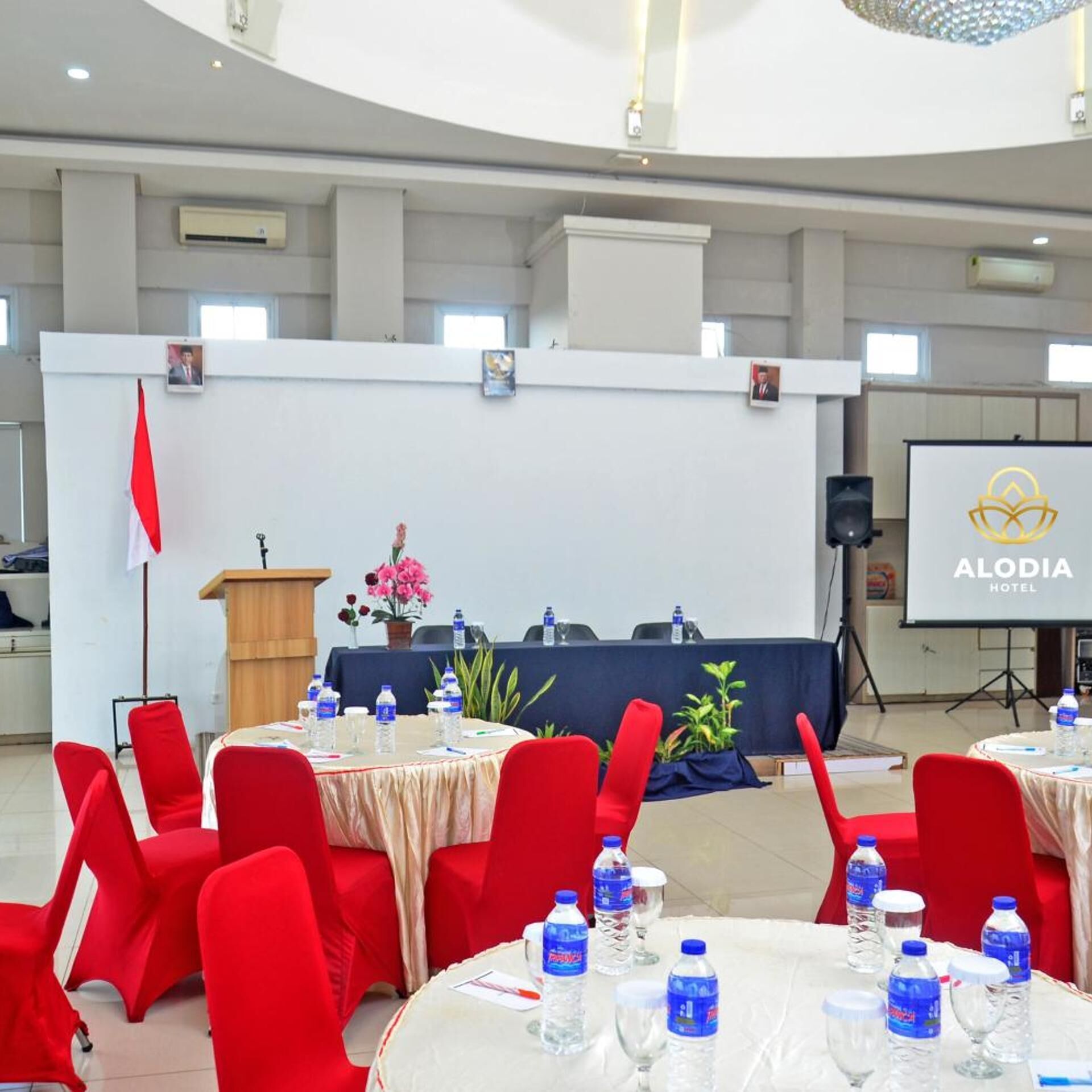 Meeting facility